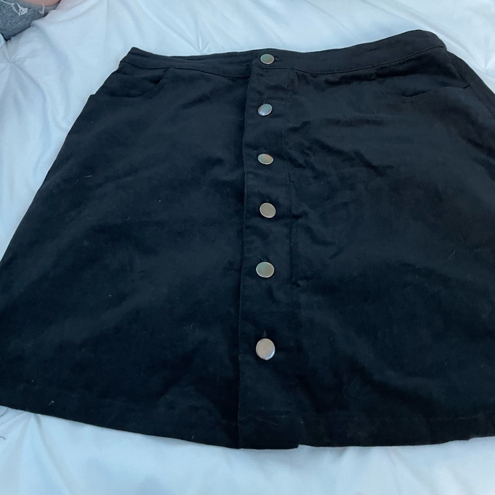 black cute skirt